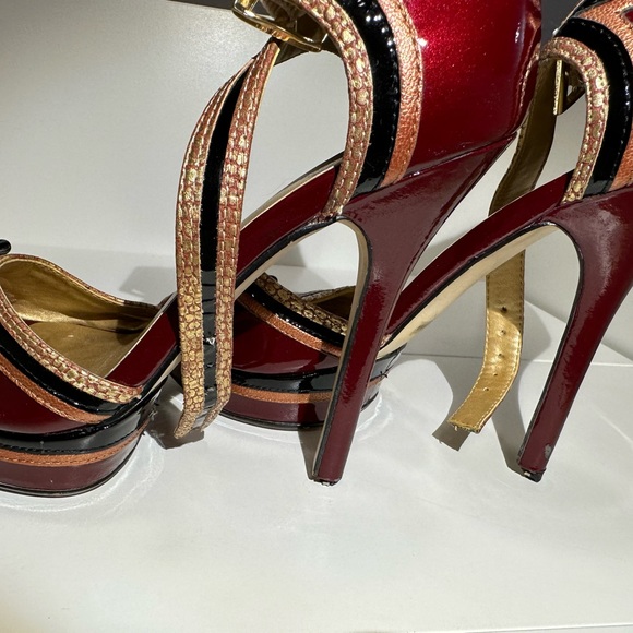 Dollhouse Sari high hills women size 6 - Picture 5 of 10